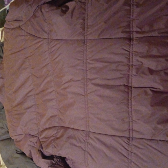 Jackets - Picture 7 of 8